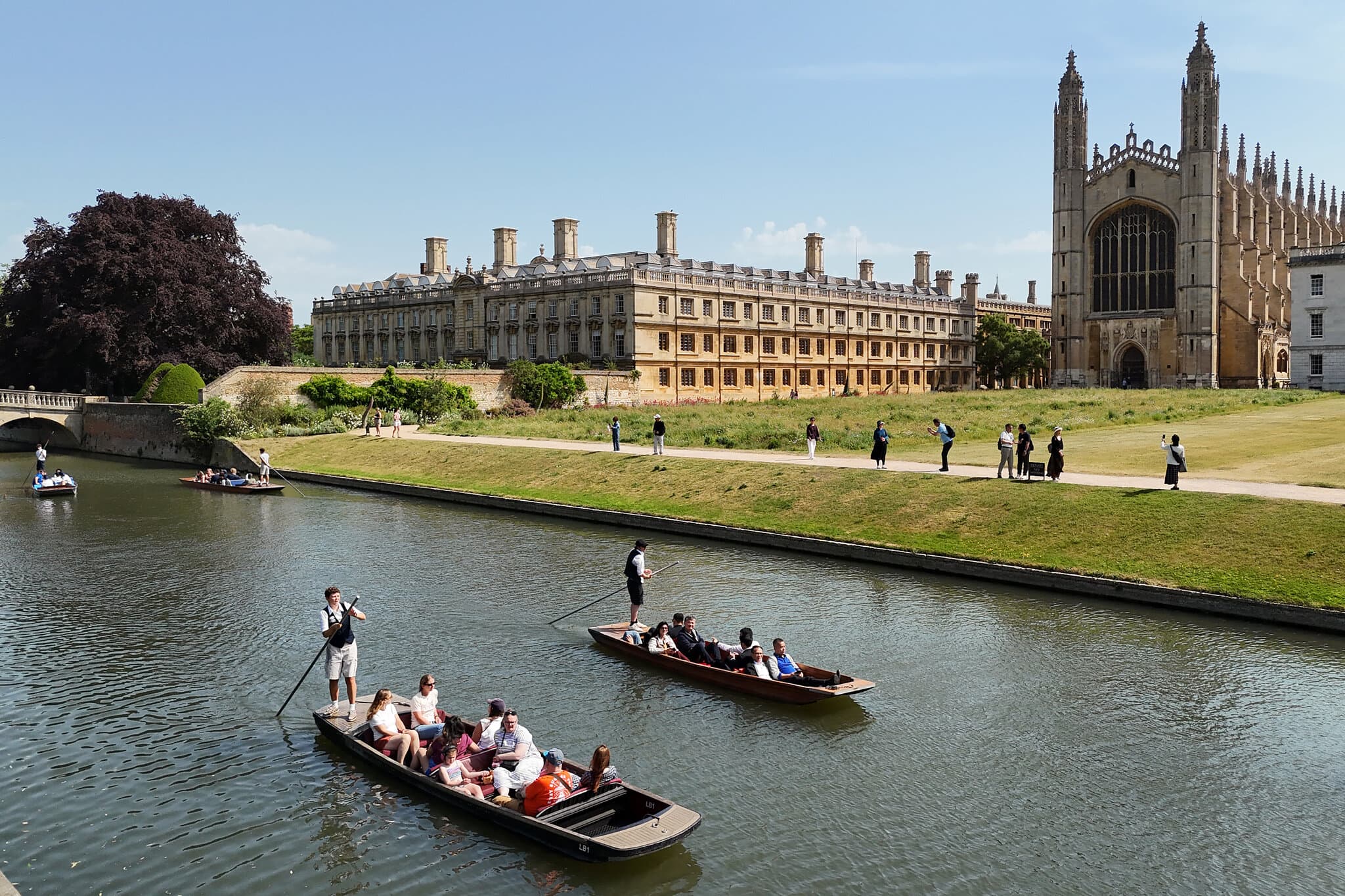 Professor’s Death Leaves Behind Hard Questions for Cambridge on Race and Hiring