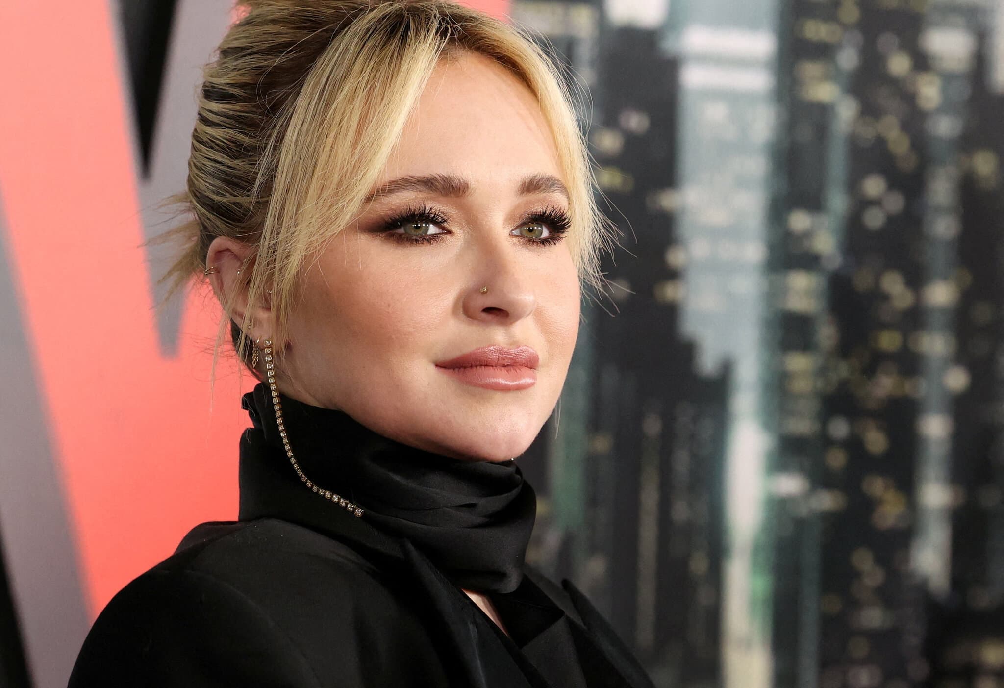 Emergency Responders Found Hayden Panettiere in Cardiac Arrest