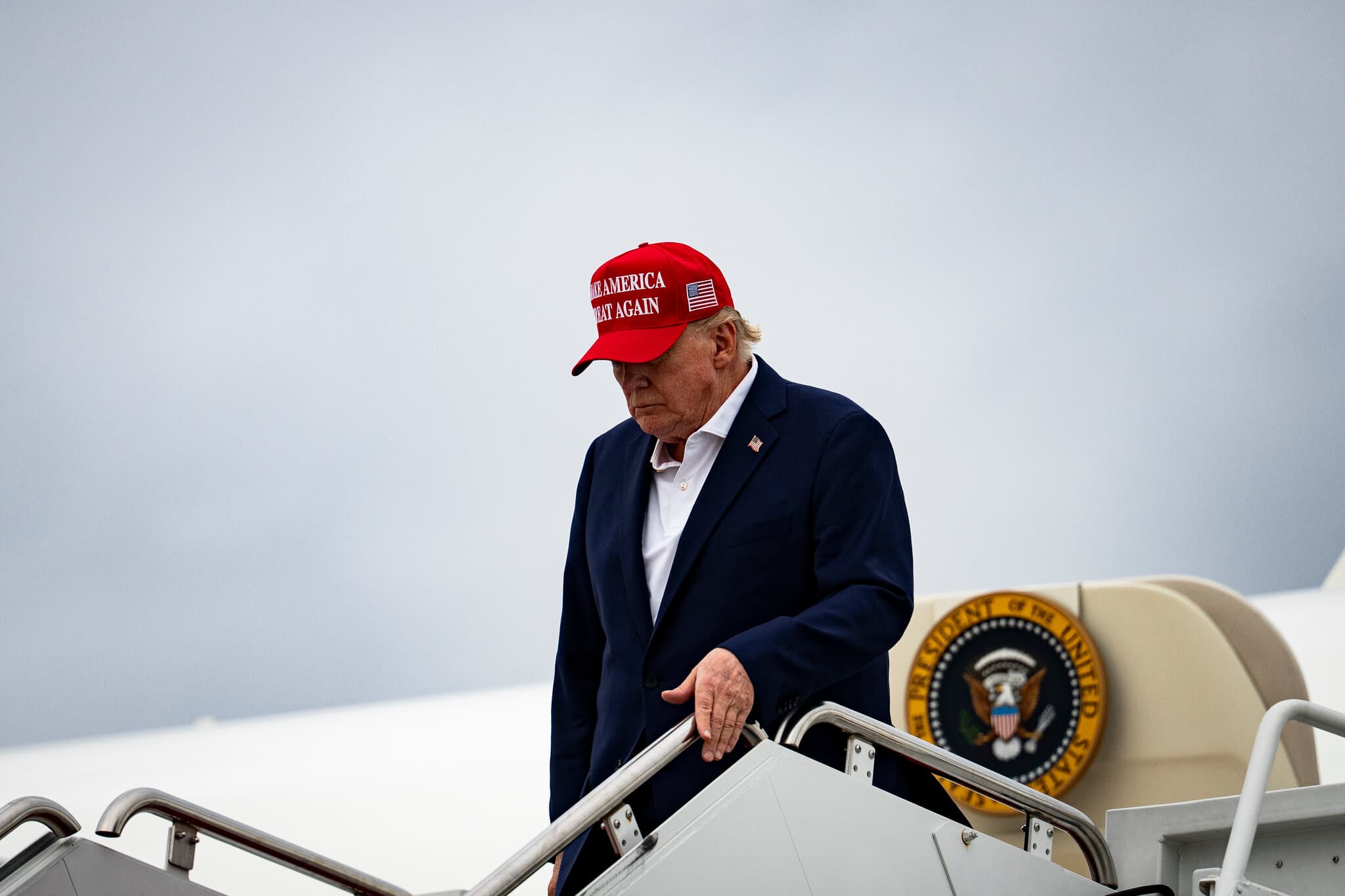 As Iran Truce Expires and Options Shrivel, Trump Lashes Out