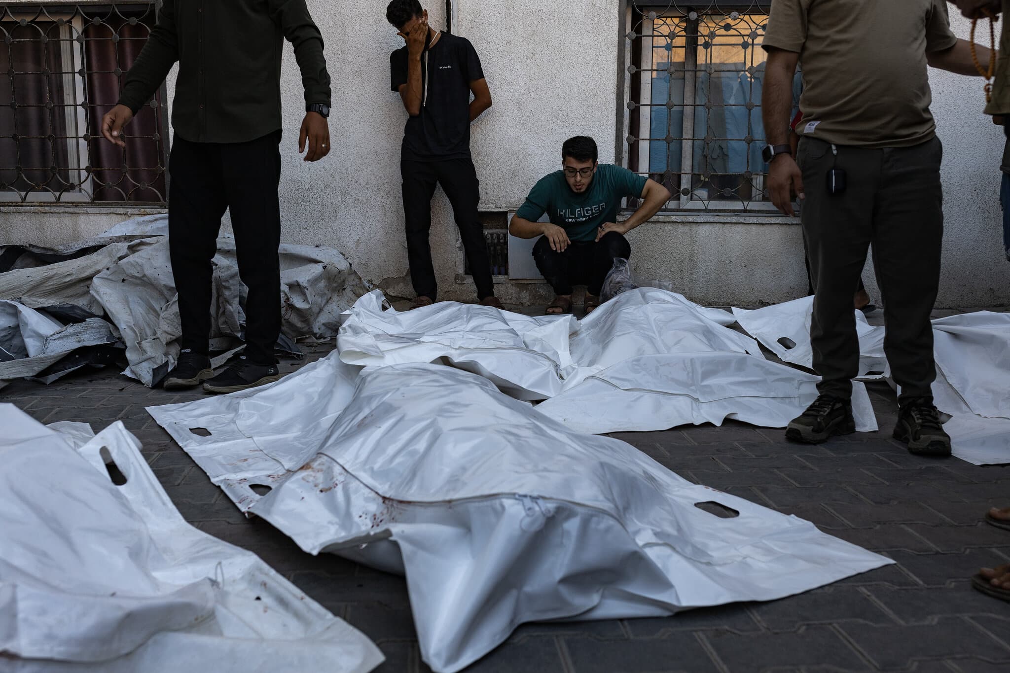 Deadly Israeli Strike on Gaza Cafe Raises Doubts About Progress on Peace Plan