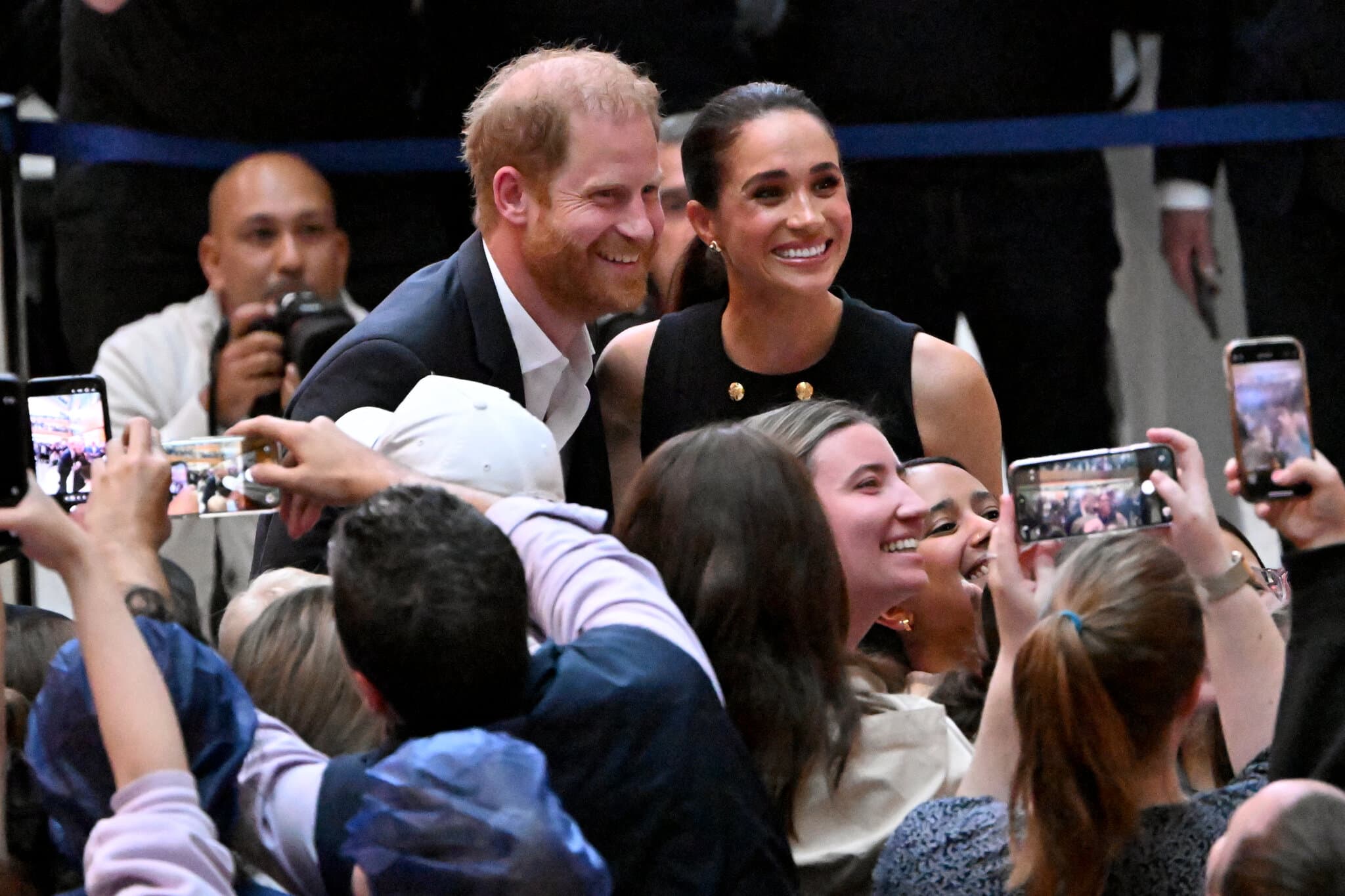 ‘They’re Always Going to Be Polarizing’: Britons Split on Harry and Meghan’s Return
