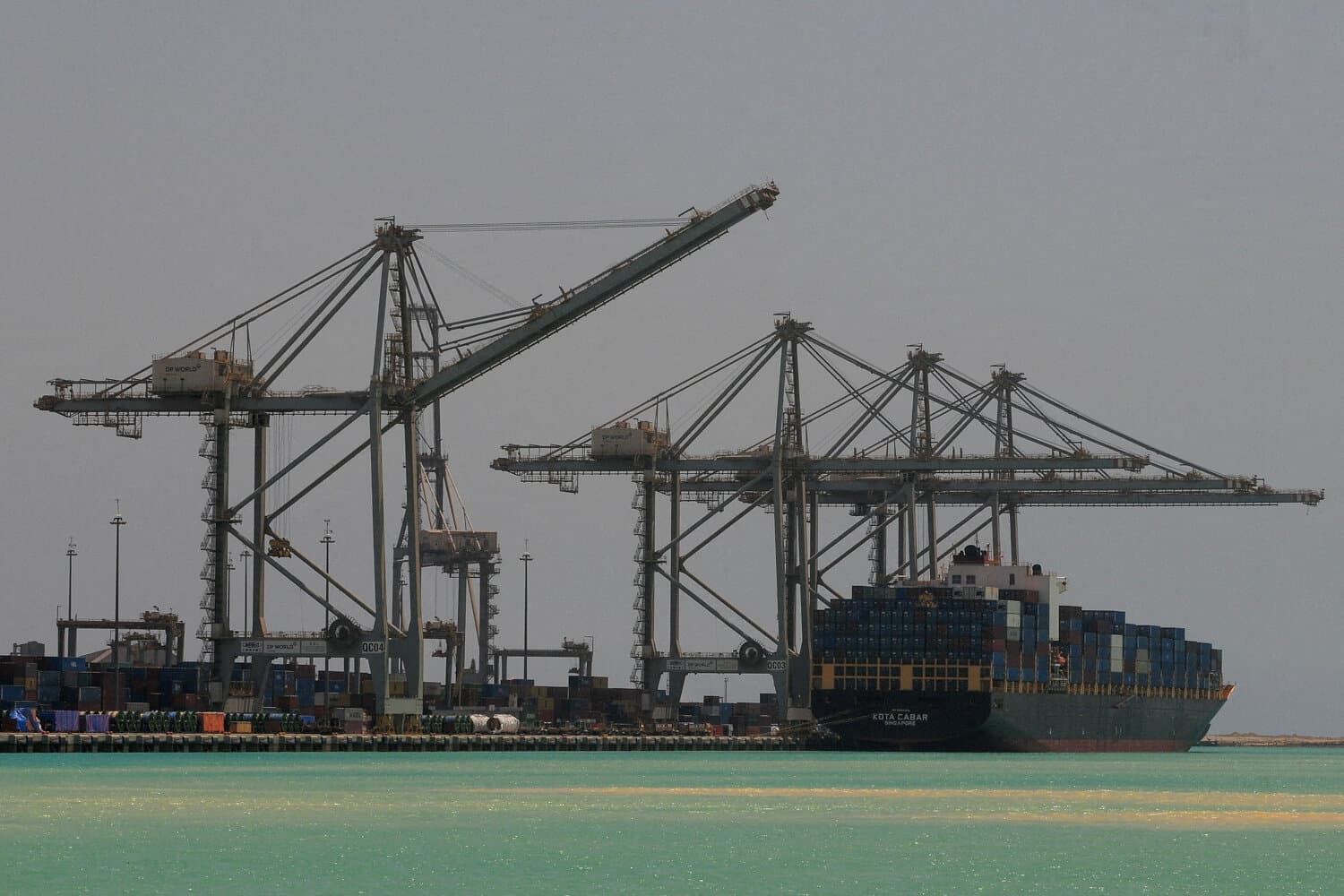 Under Threat, Saudi Arabia Reroutes Oil Exports Yet Again