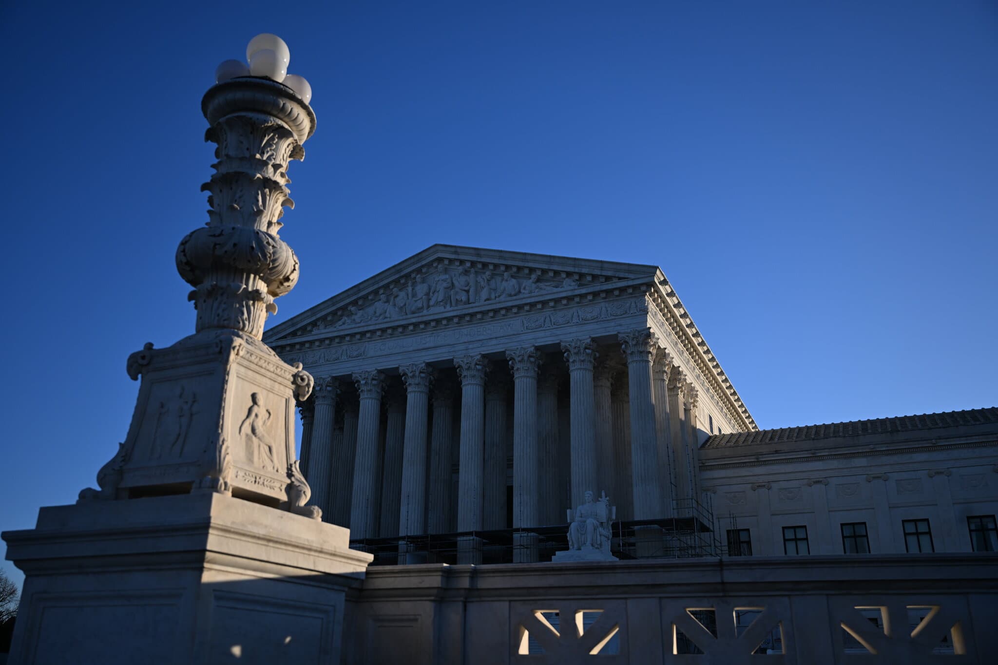Supreme Court Allows Trump’s White House Ballroom Construction