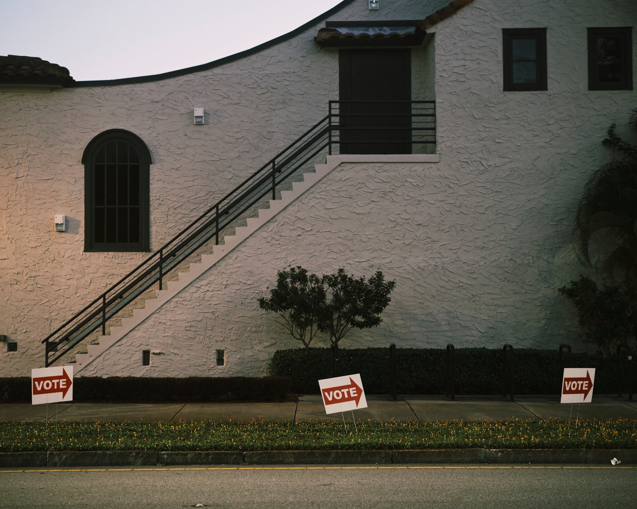 Fringe Views in Primary Campaigns Rattle Florida Jews
