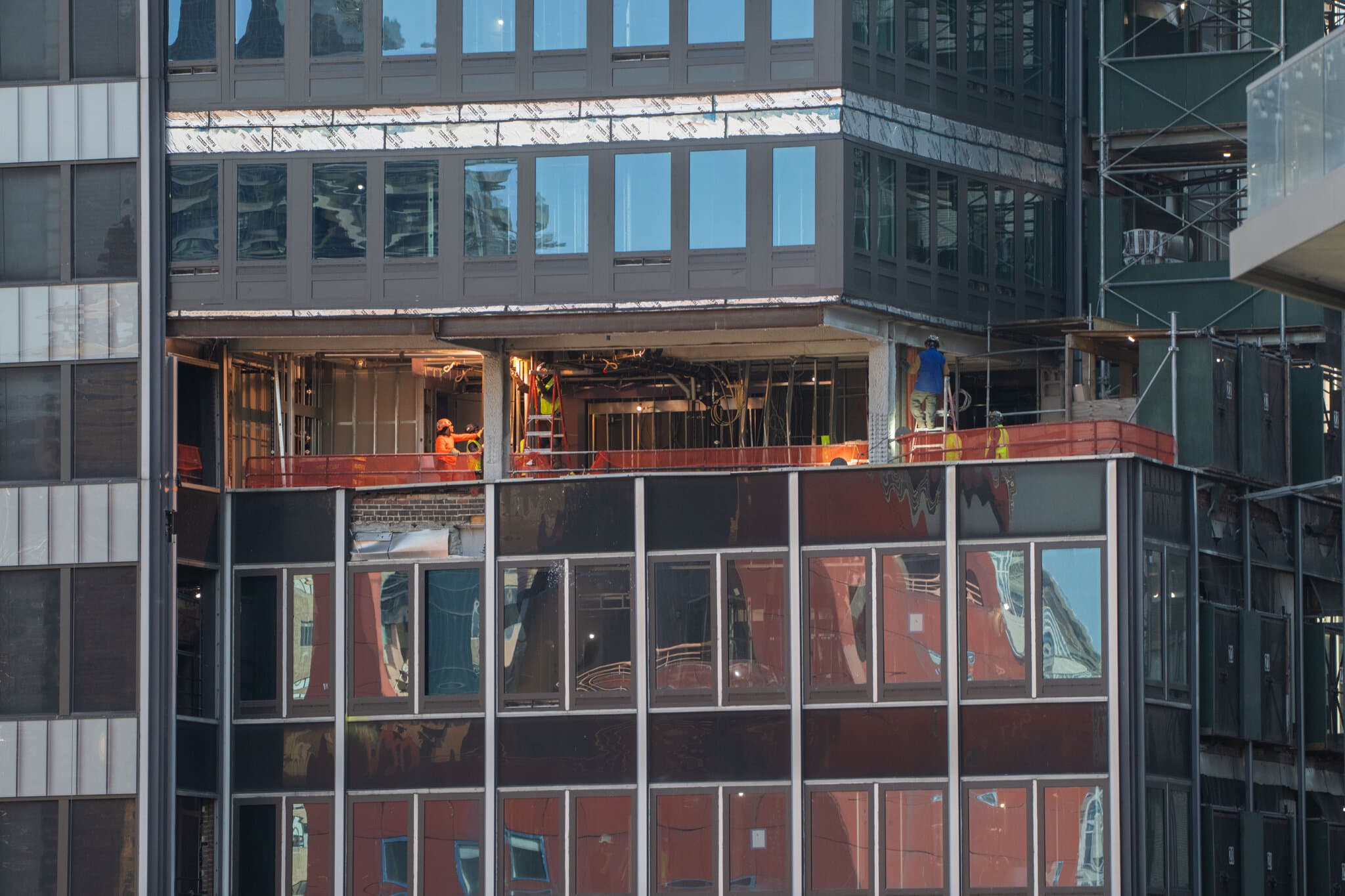 More Columns Lacked Support in Troubled N.Y.C. Building, Documents Show