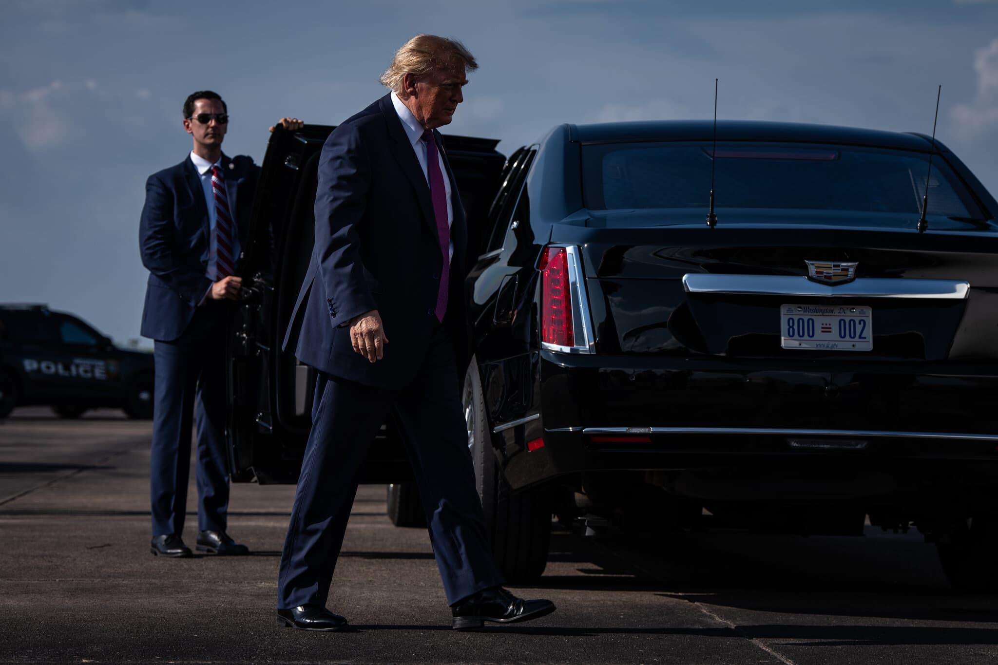 High Debt and Rising Prices Catch Up to Trump, as Midterms Near
