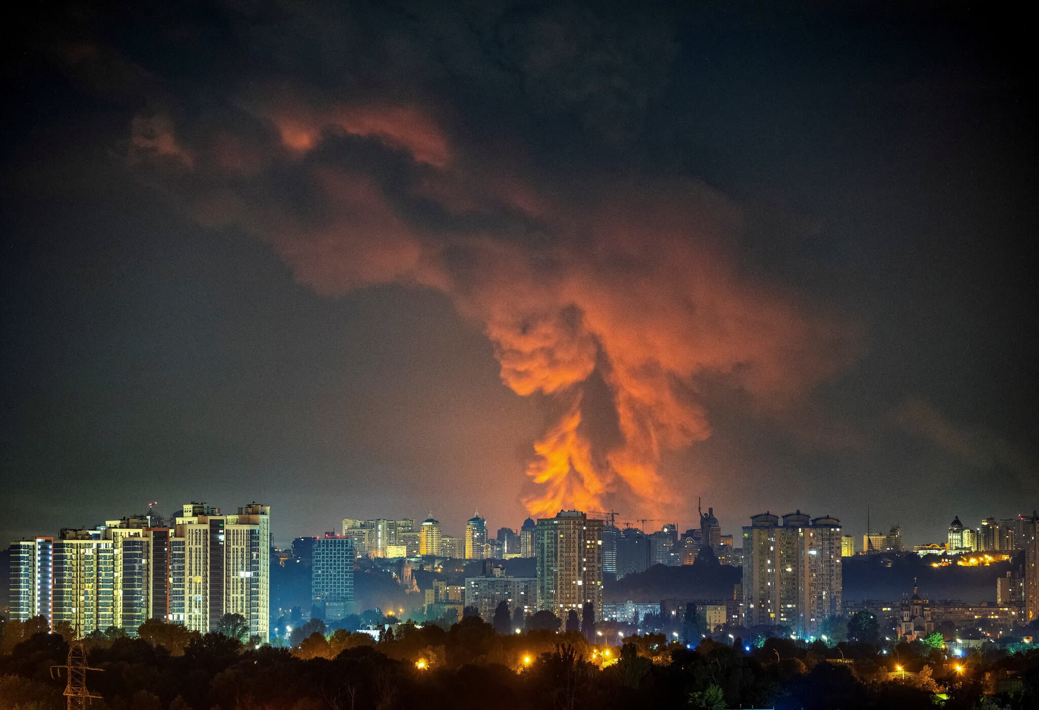 Deadly Missile Attack on Kyiv Exploits Ukraine’s Depleted Air Defenses