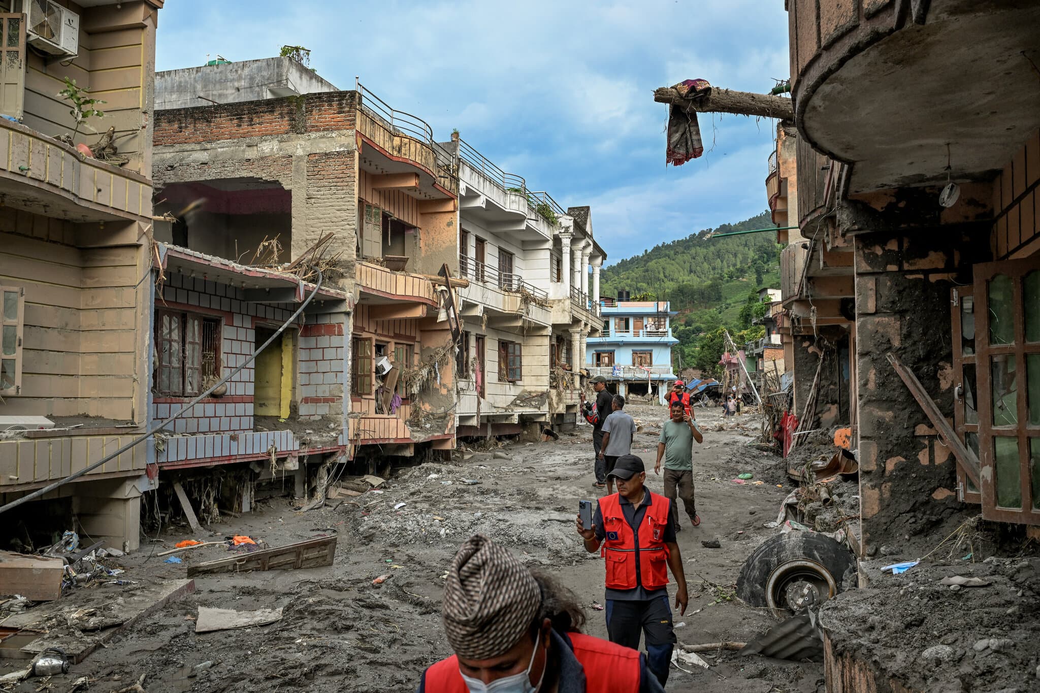 ‘Immense’ Devastation as Nepal Continues Search for 2,400 Missing in Floods