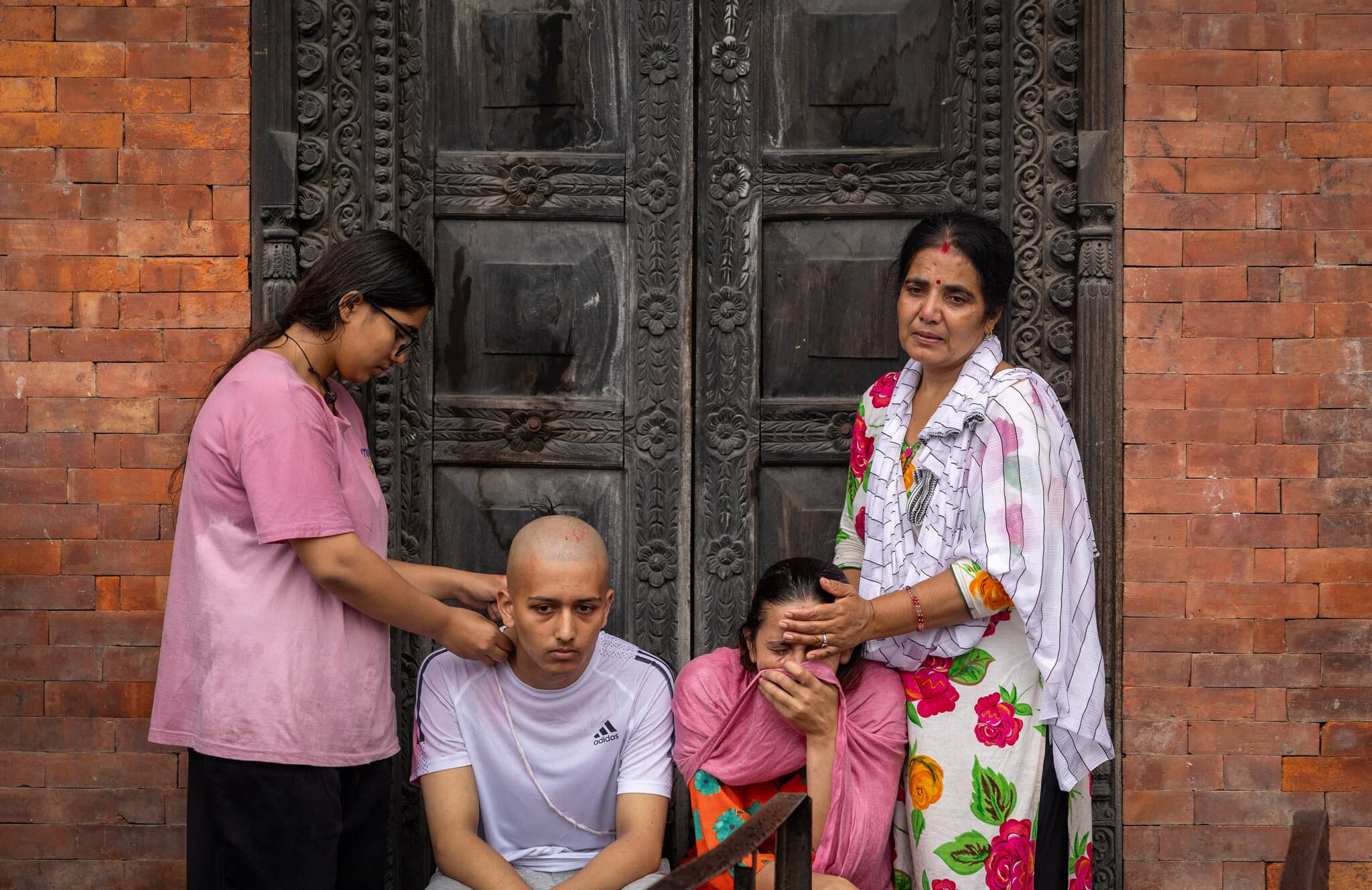 Families Turn to Symbolic Cremation After Nepal Floods