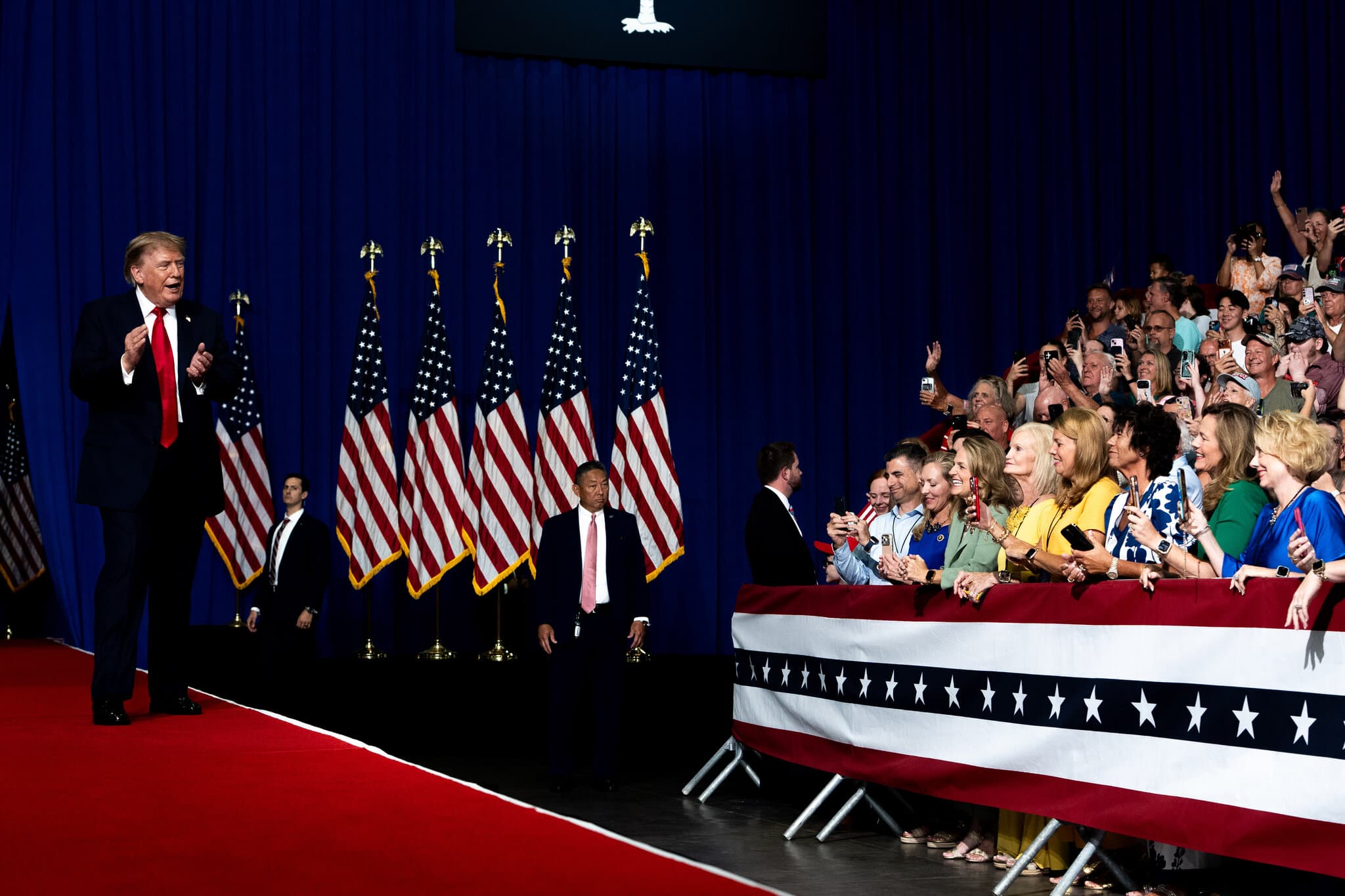 As Midterms Approach, Republicans Find There Is No Escape From Trump