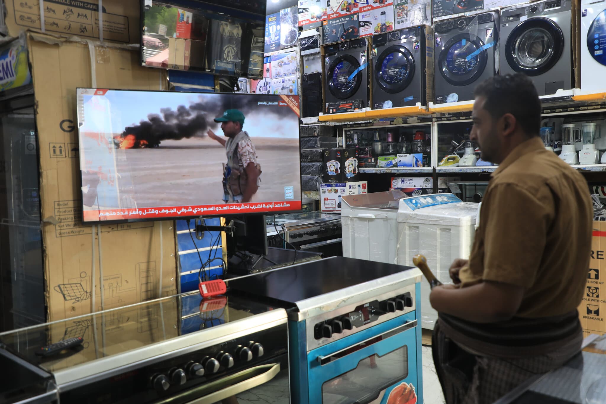 Yemen Tilts Toward Full-Scale War as Saudi-Houthi Clashes Escalate