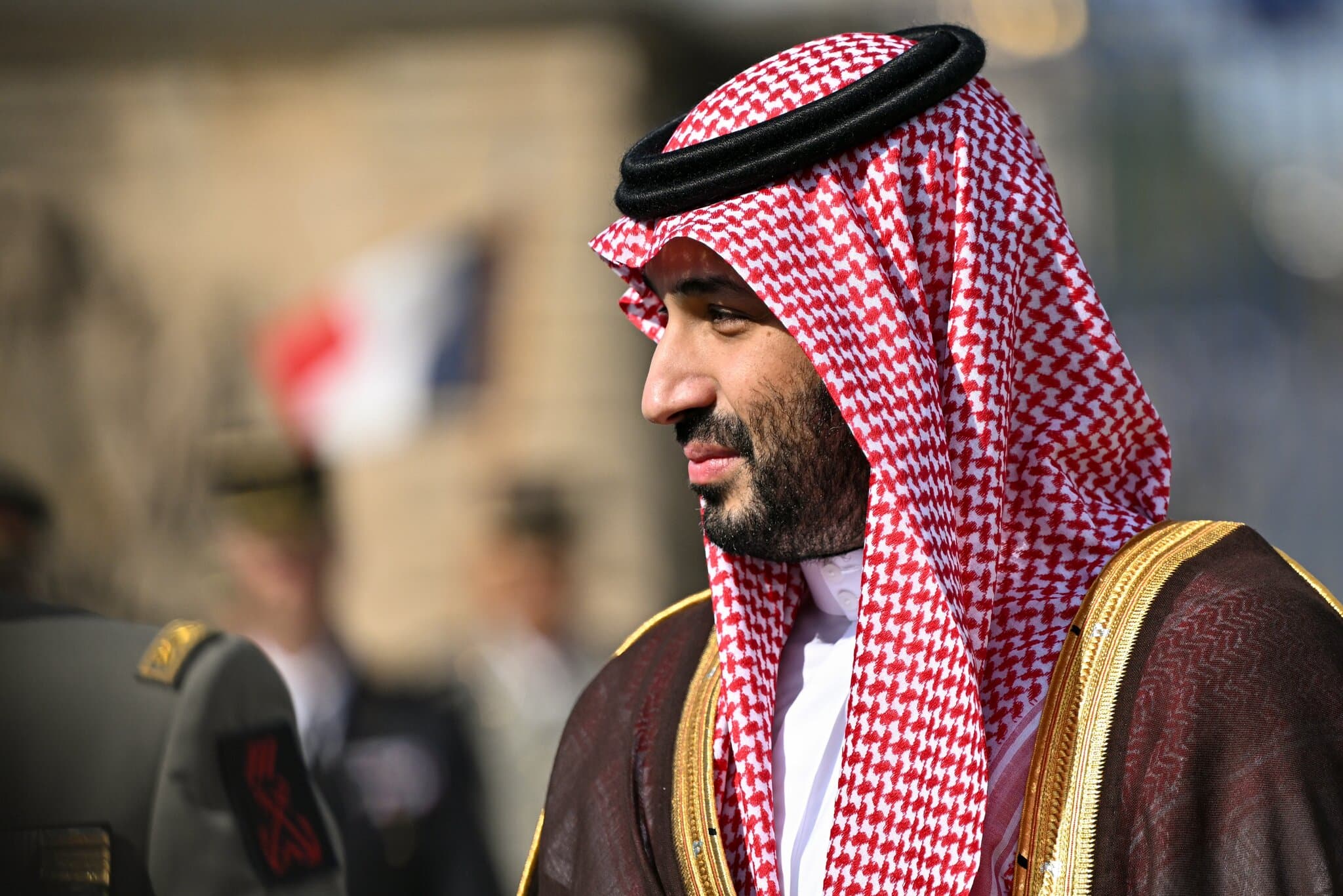 Saudi Leader Meets U.S. Commander as Widening Conflict Threatens Oil Markets