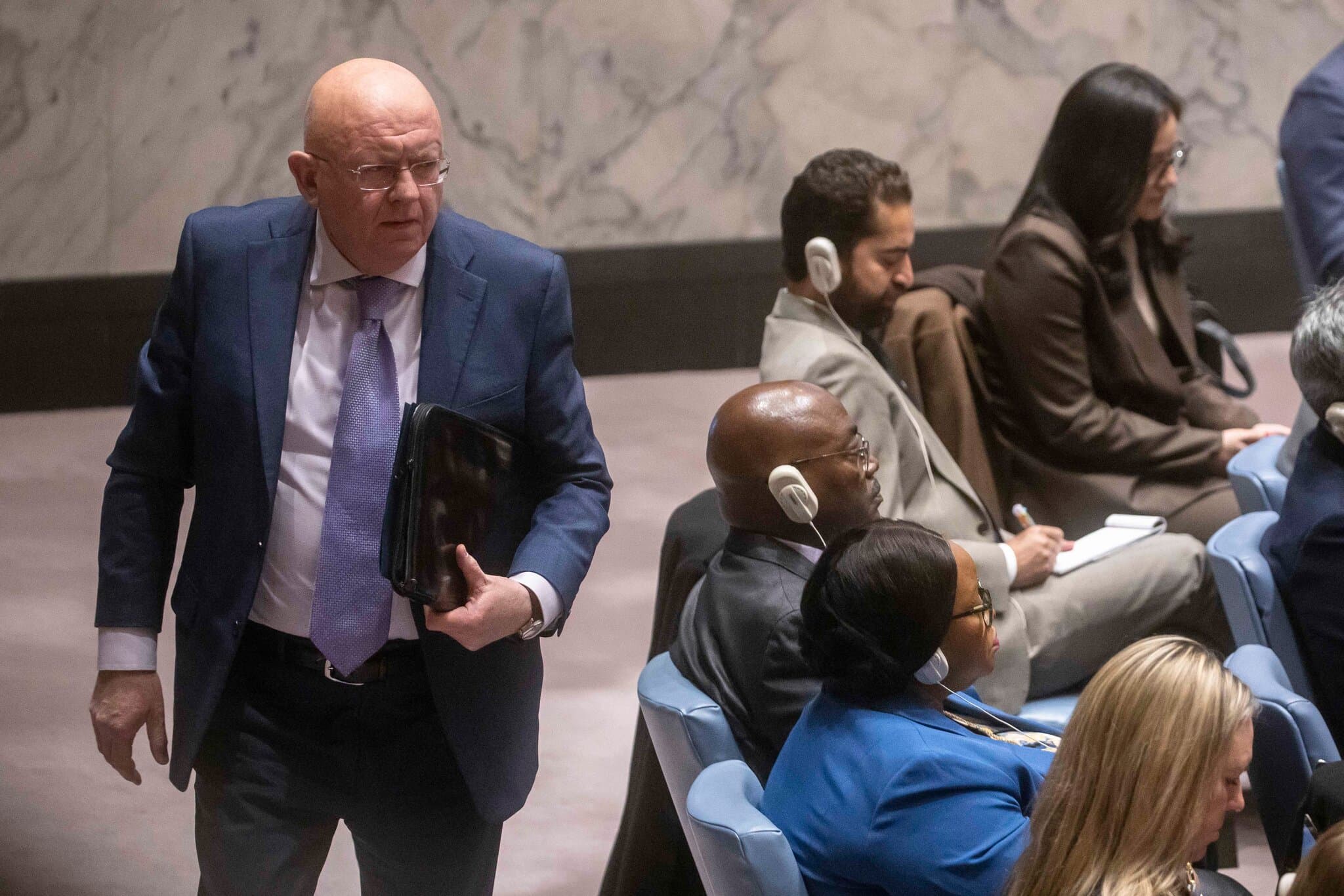 Russia and China Veto U.S. Resolution to Renew U.N. Monitoring of Iran Nuclear Program