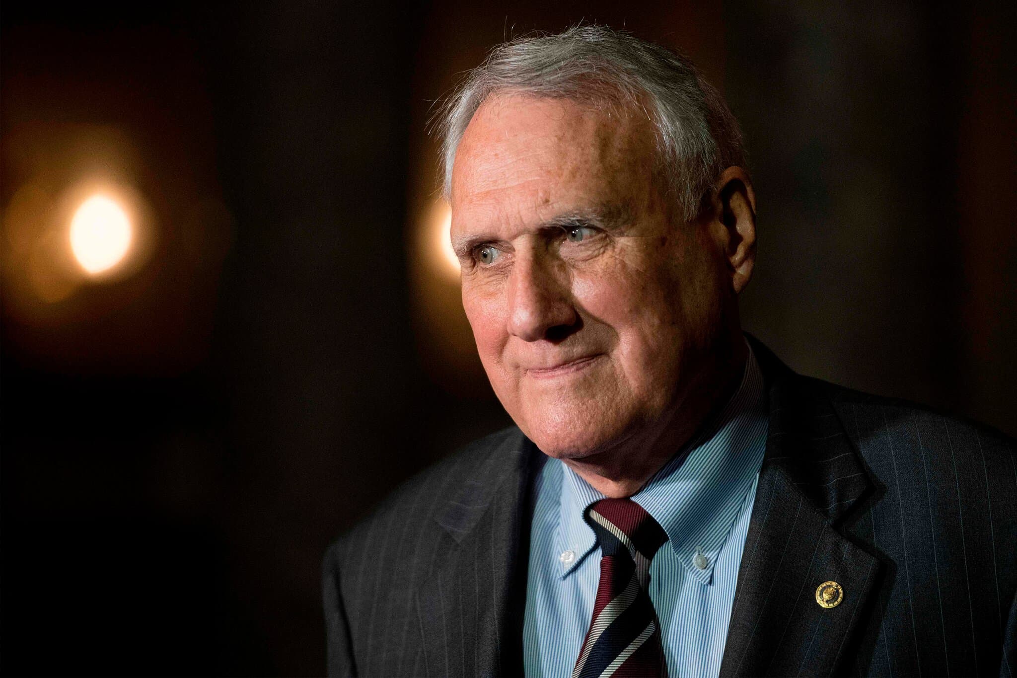 Jon Kyl, Senator Known for His Skills Behind the Scenes, Dies at 84