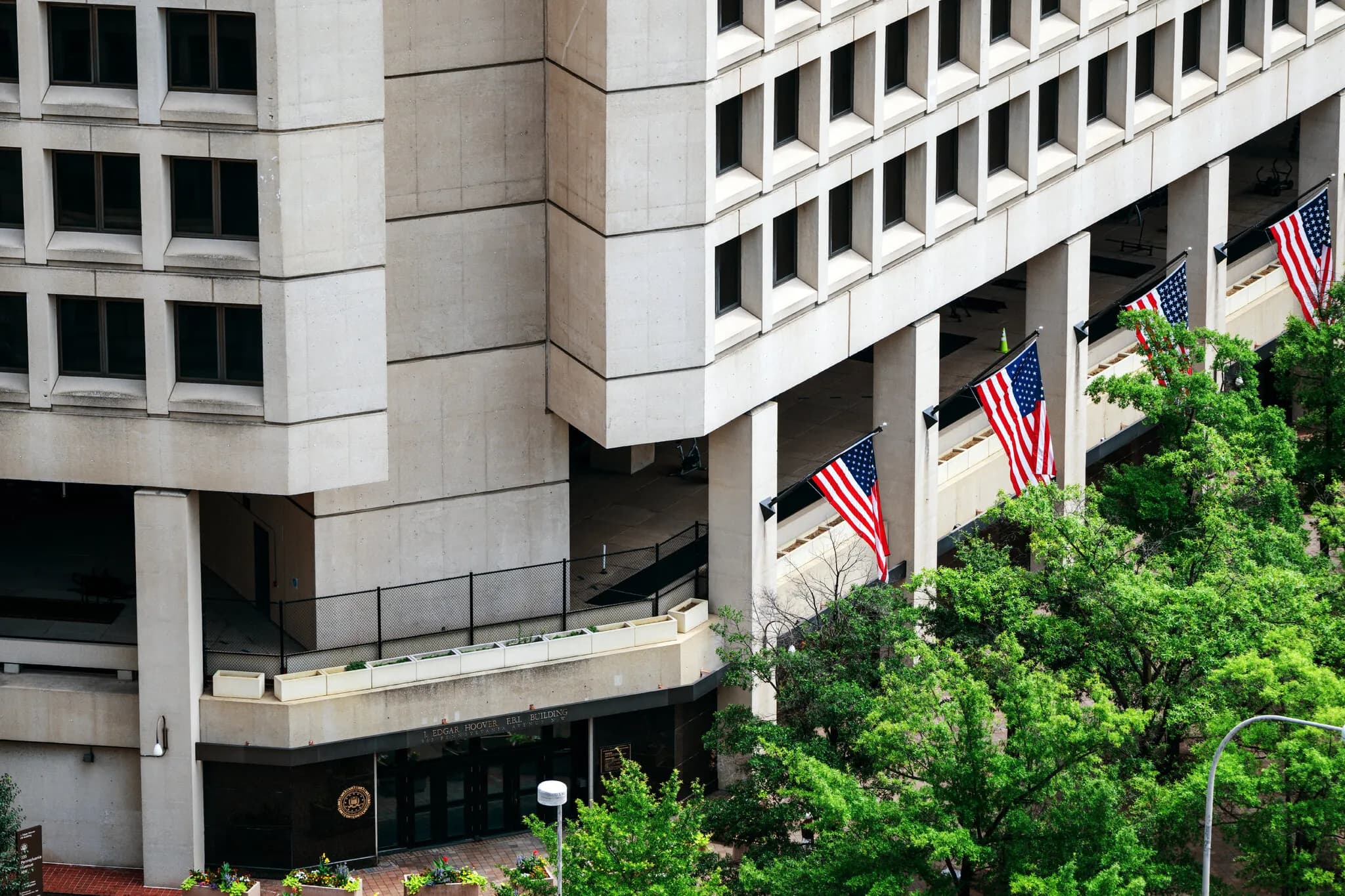 Embarrassing Breach at F.B.I. Fuels Fears of Harm to Its Employees