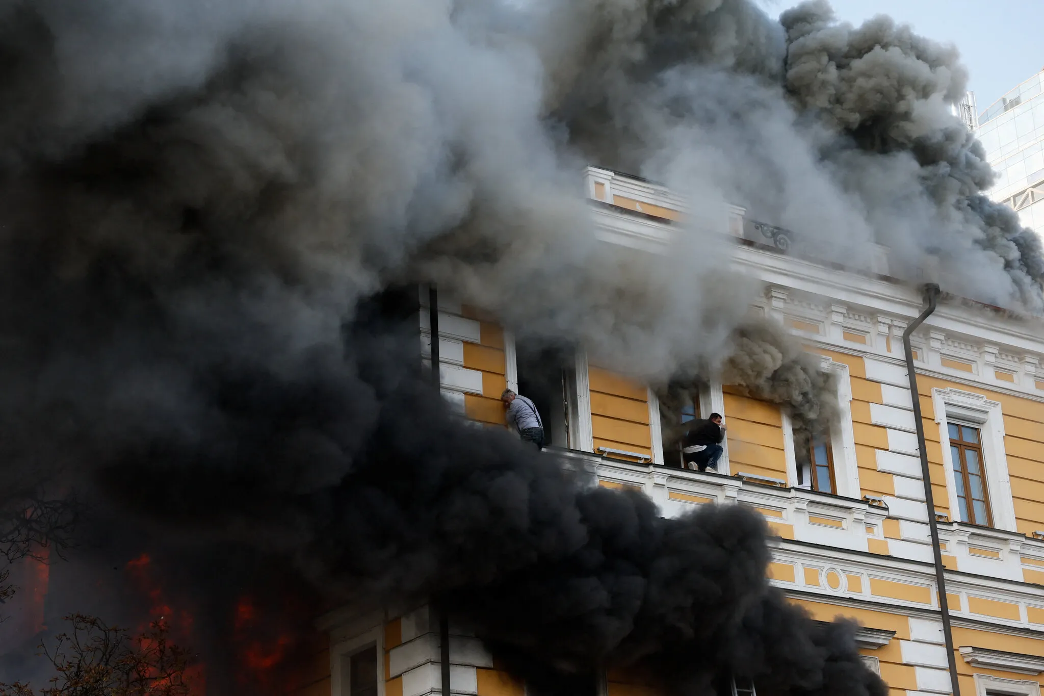 Fire, Smoke and Desperation After a Strike in the Heart of Kyiv