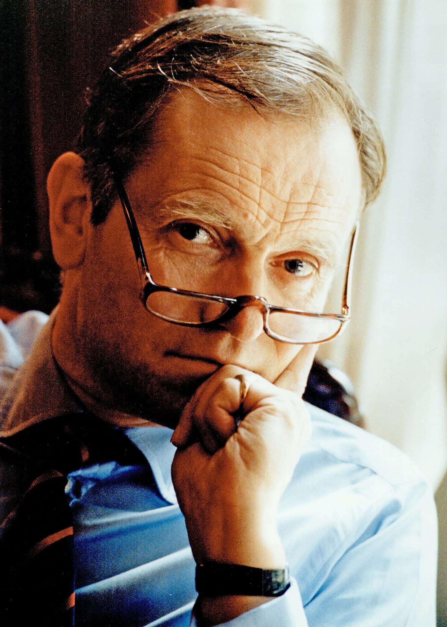 Jeffrey Archer, Novelist Whose Real Life Rivaled His Thrillers, Dies at 86