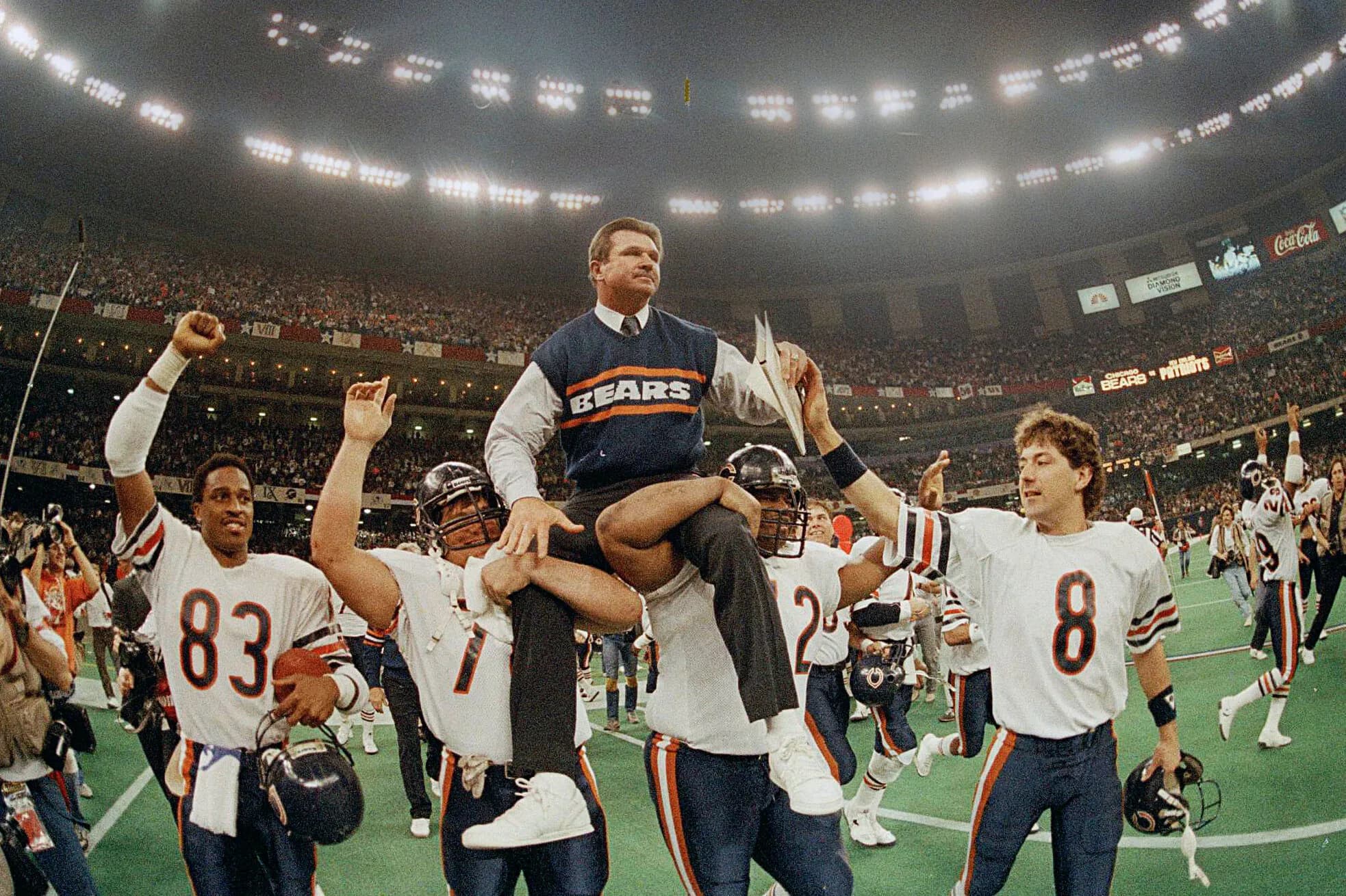 Mike Ditka Has Died. Bears Coach Was Beloved for Winning and Shouting.