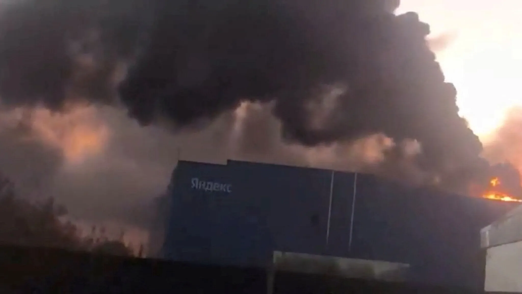 To Inflict Economic Pain, Russia and Ukraine Strike at Data Centers