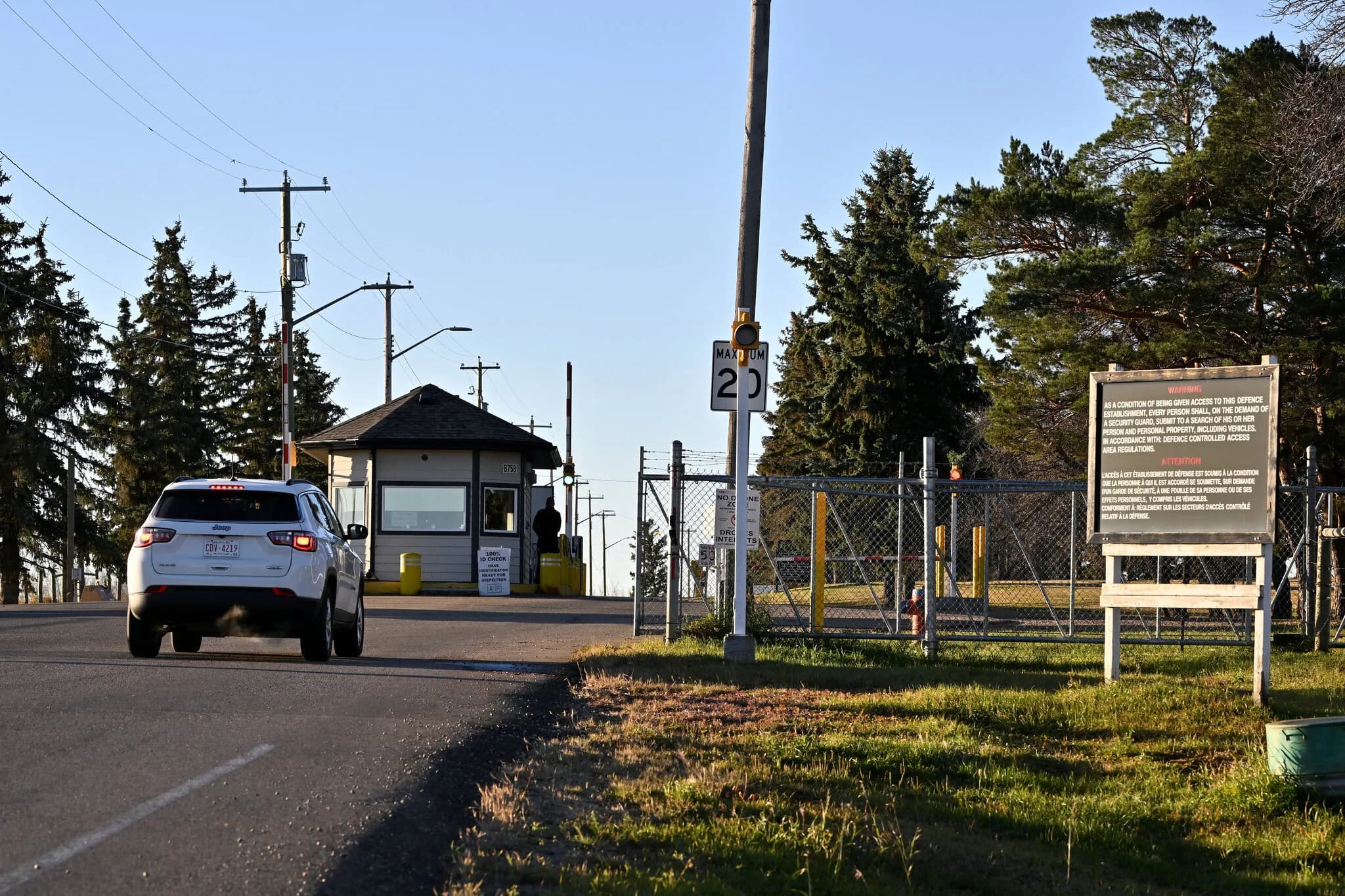 Fire at Canadian Army Base Killed 4 and Injured Dozens