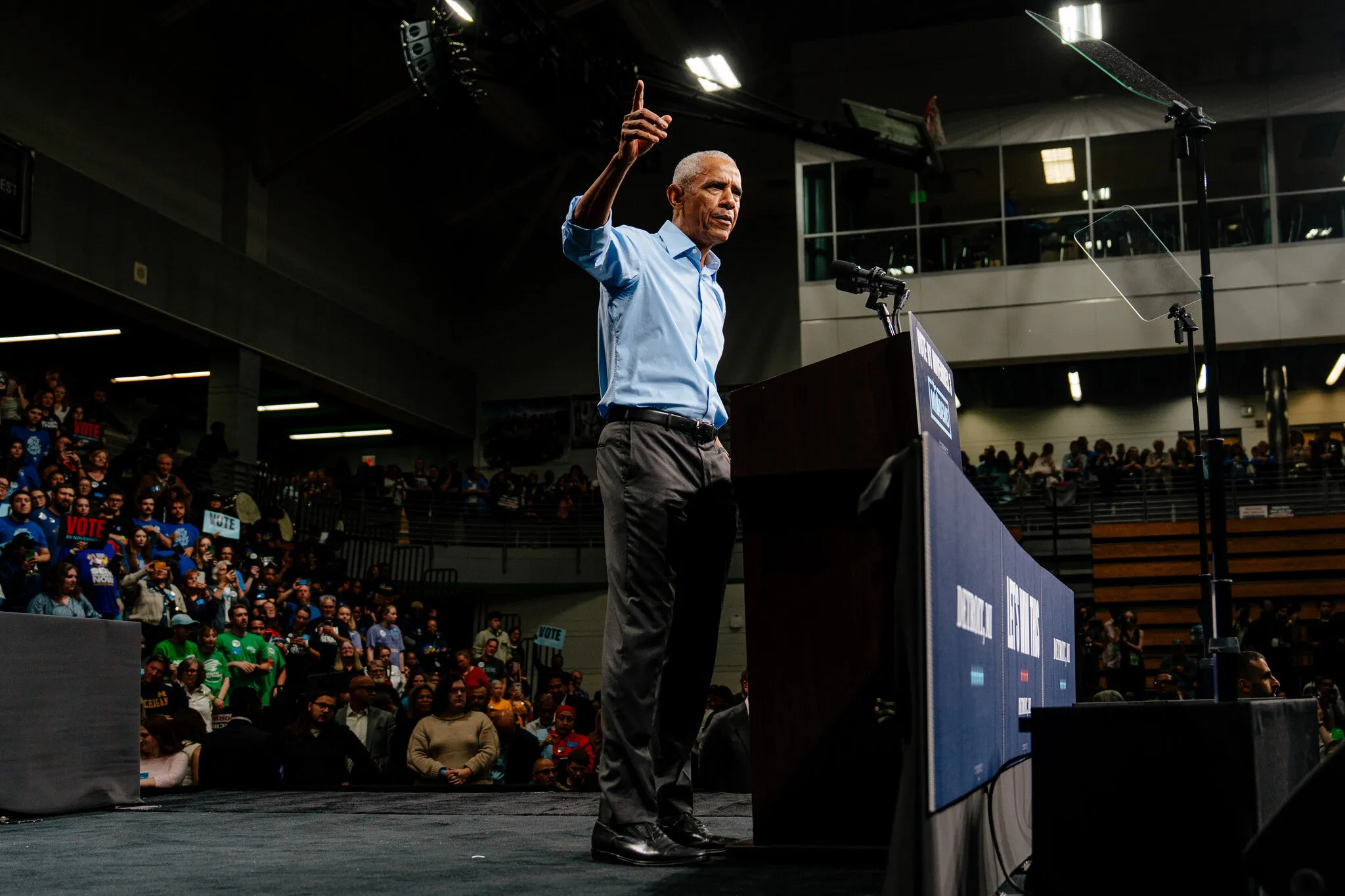 How Obama and Trump Made Their Cases in Dueling Midterm Speeches