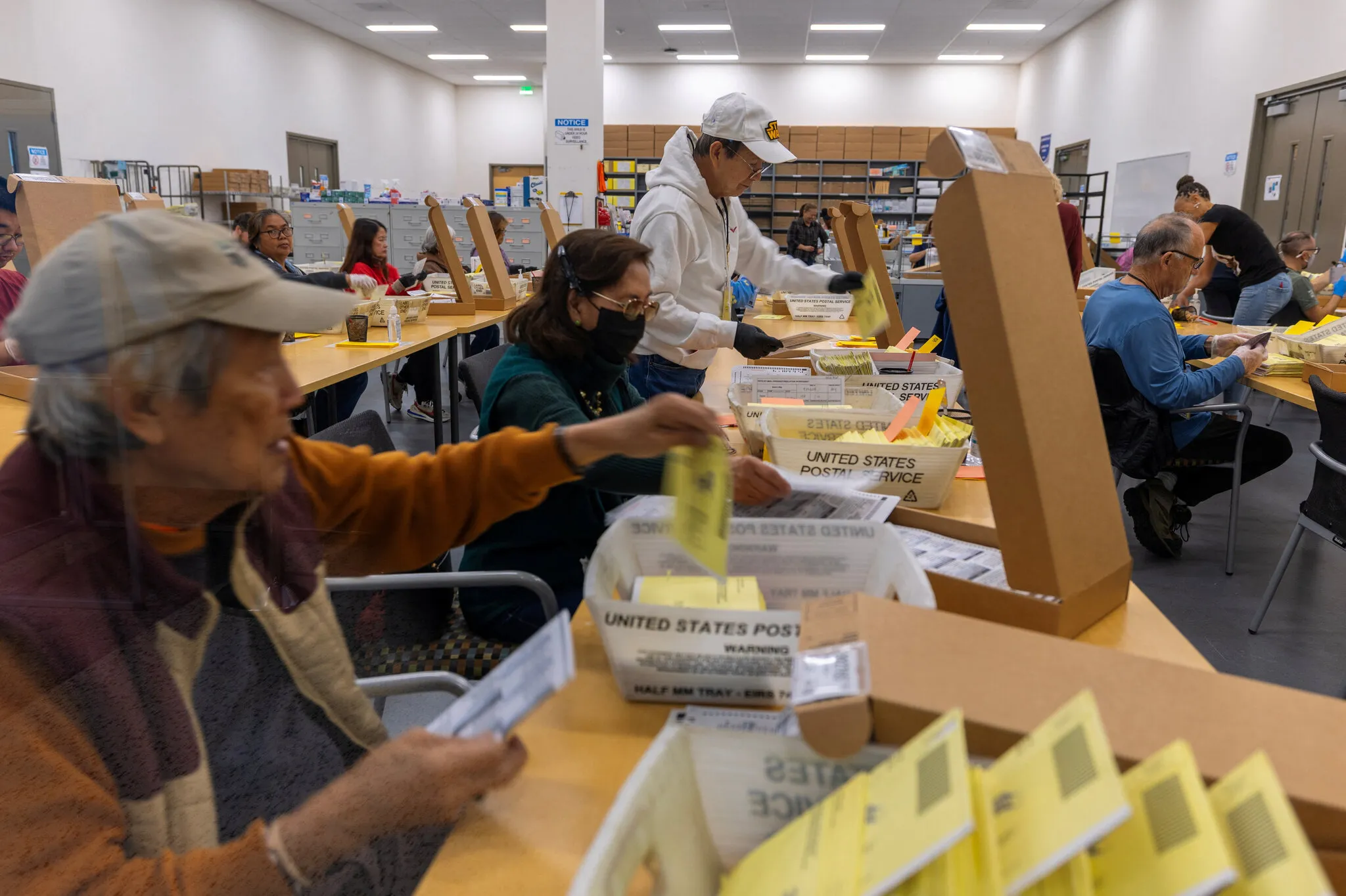 Judge Rejects Trump Officials’ Bid to Set Aside California Ballots